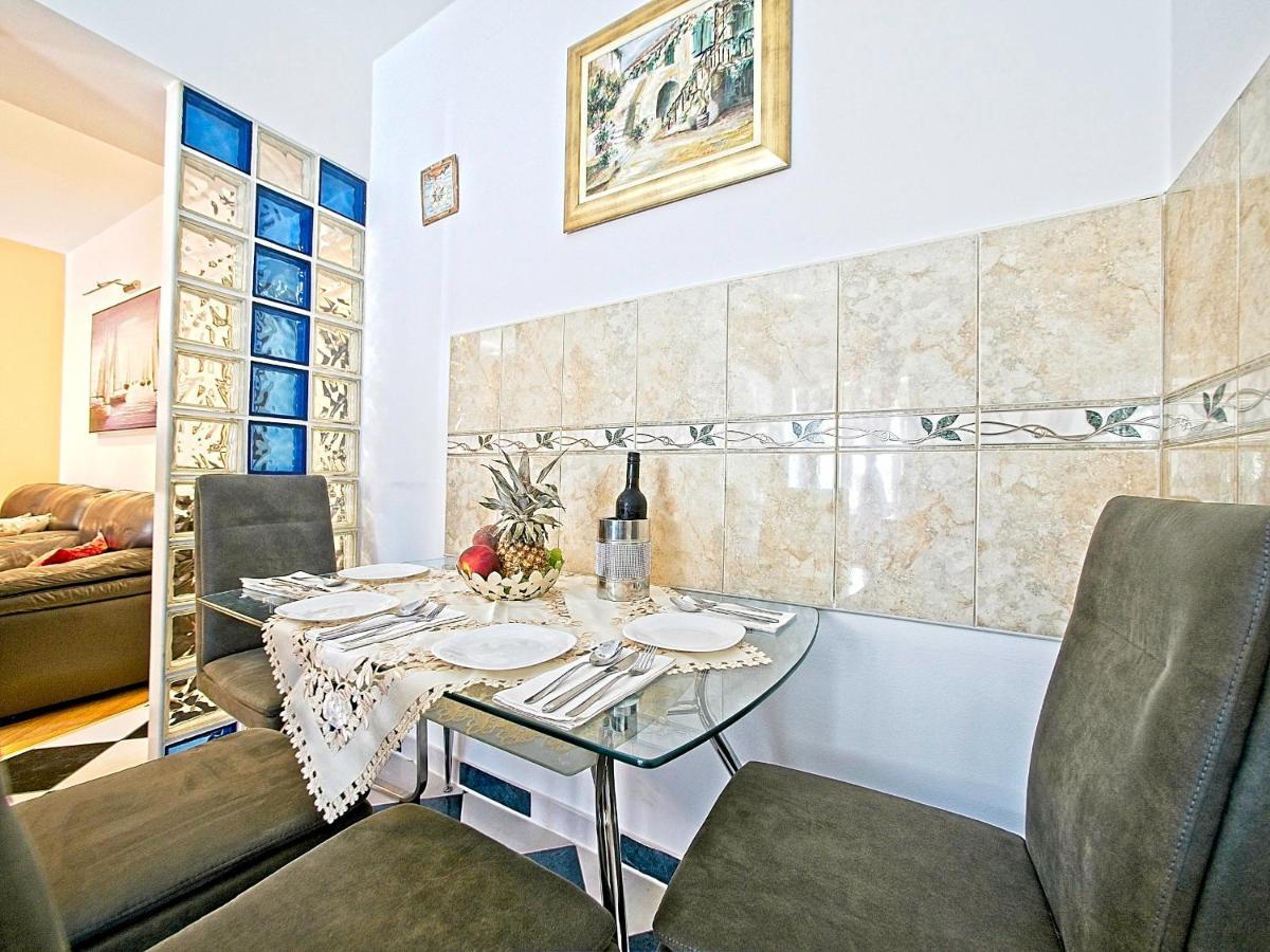 Nina Apartment Split Dış mekan fotoğraf